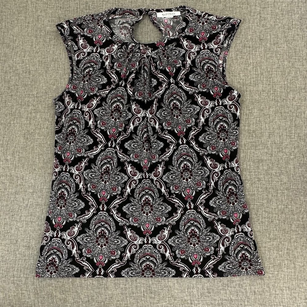 White House Black Market Sleeveless Top Medium Stretch Lined Pleated Neckline